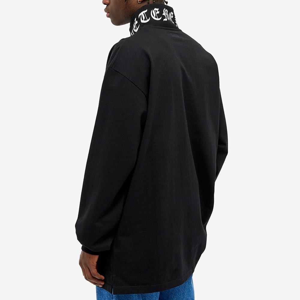 VETEMENTS Oversized Gothic Logo Zip Turtleneck - 5