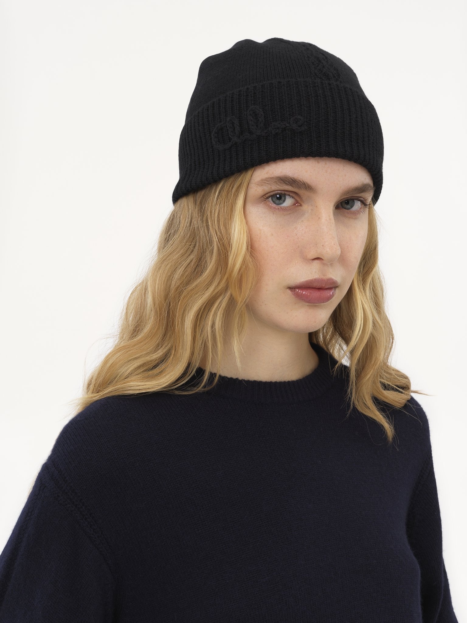 THE CHLOÉ LACE KNIT BEANIE IN WOOL & LACE JACQUARD - 4