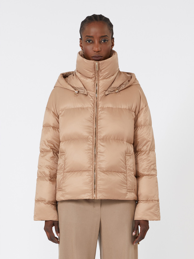 TREBI Hooded down jacket in water-repellent fabric 3