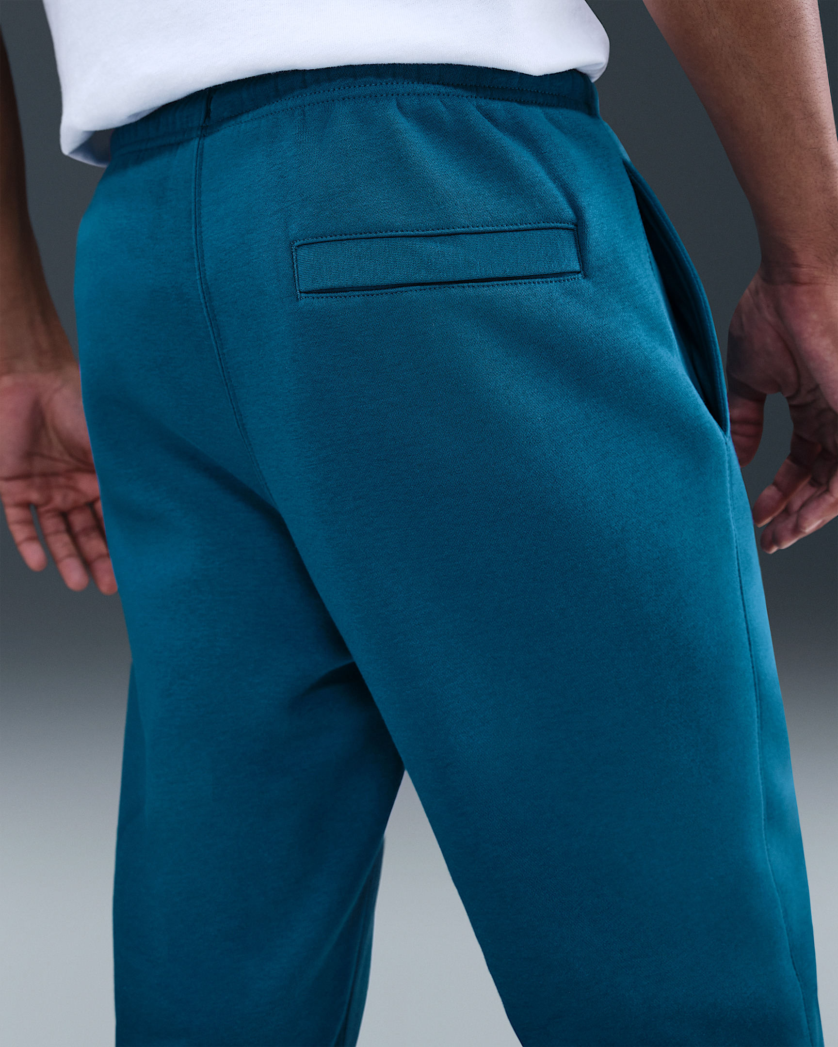 Nike Club Men's Joggers - 3