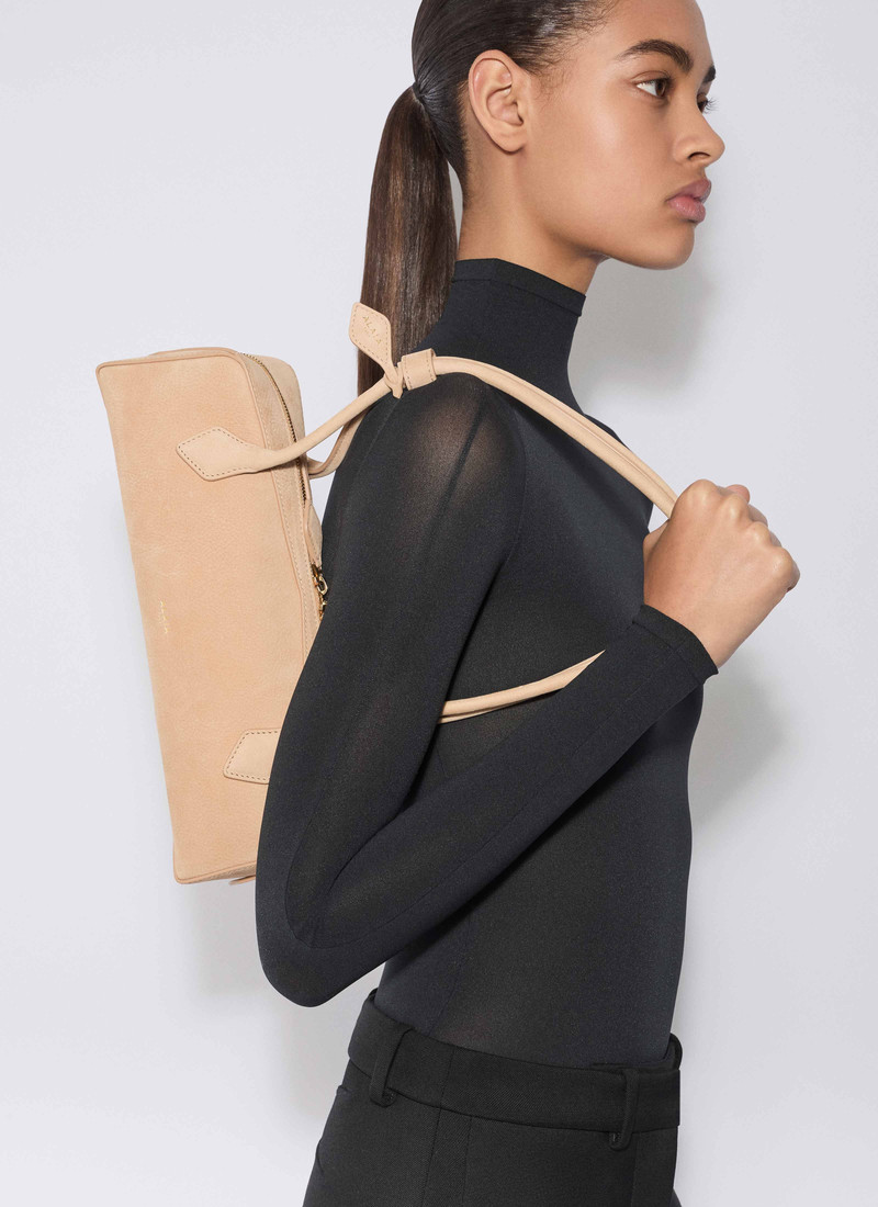 Alaïa LE TECKEL MEDIUM BAG IN NUBUCK outlook