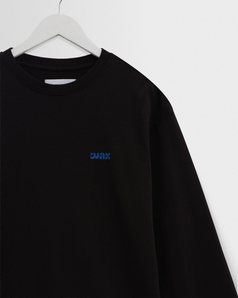 Hayden - Black And Blue 90s Doodle Graphic Cotton T-Shirt 8