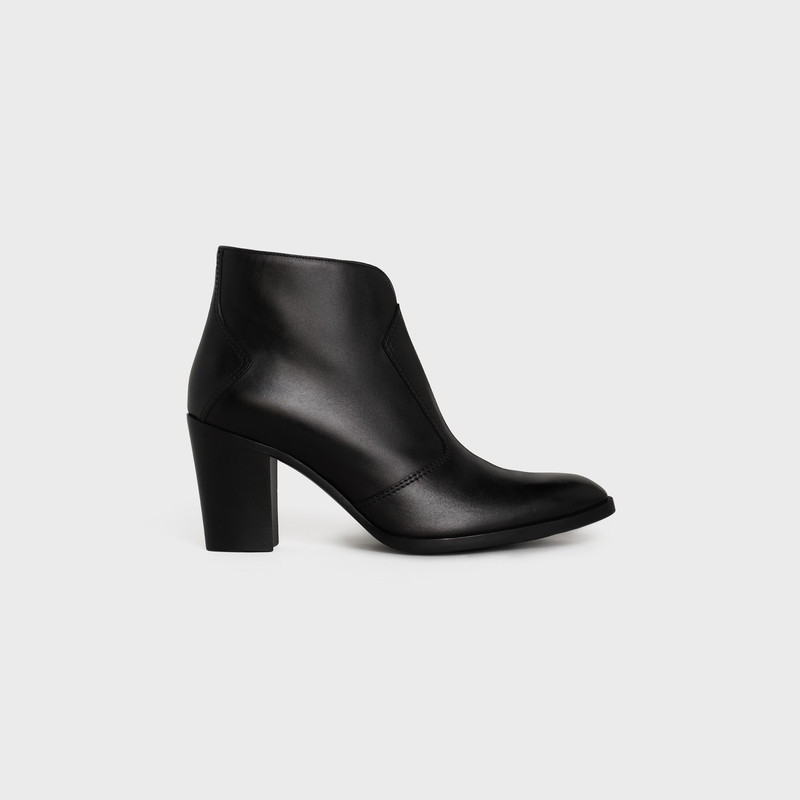 CELINE PAGES CROPPED ZIPPED BOOT  IN  SHINY CALFSKIN 1
