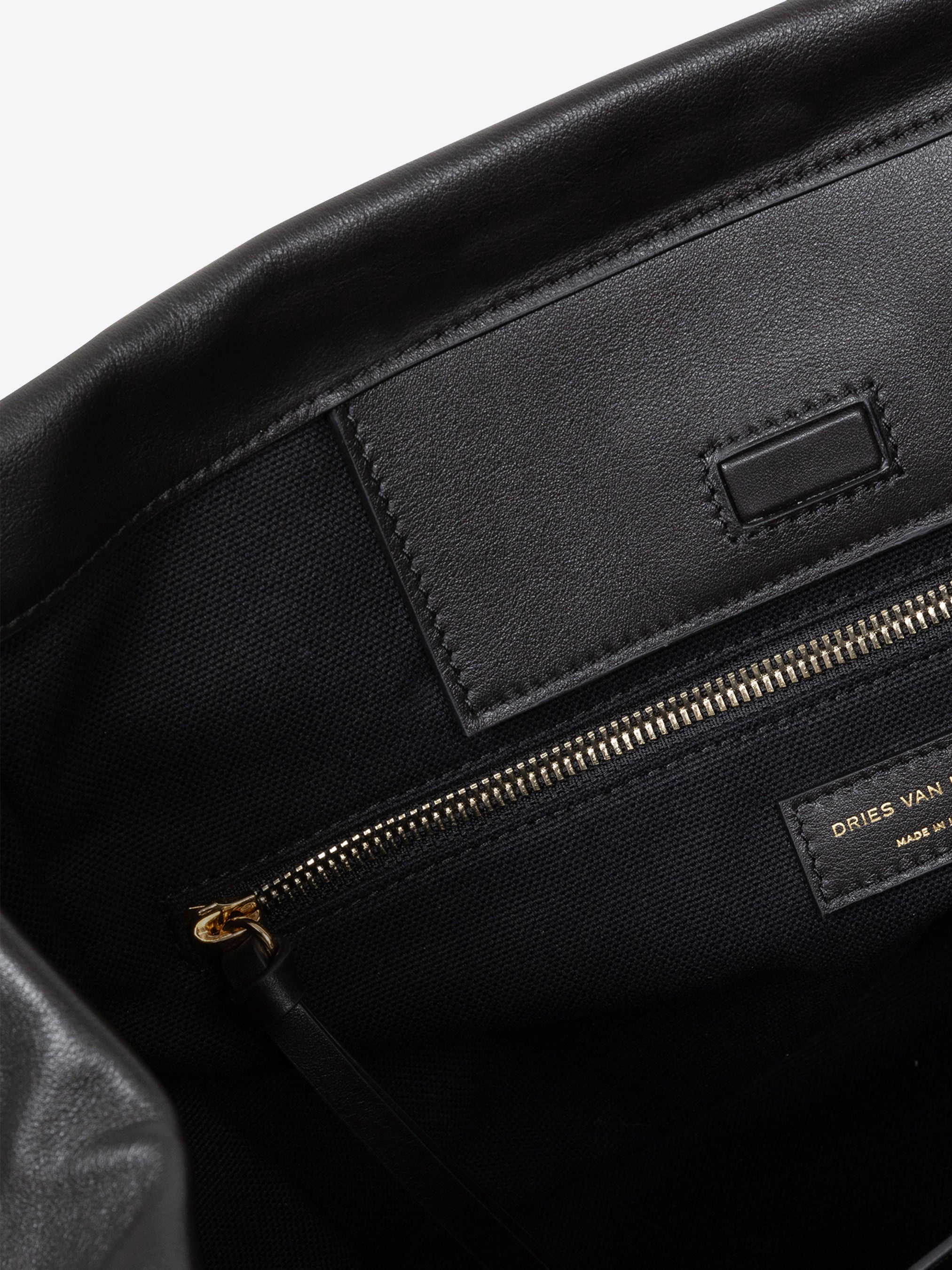 SOFT LEATHER TOTE - 3