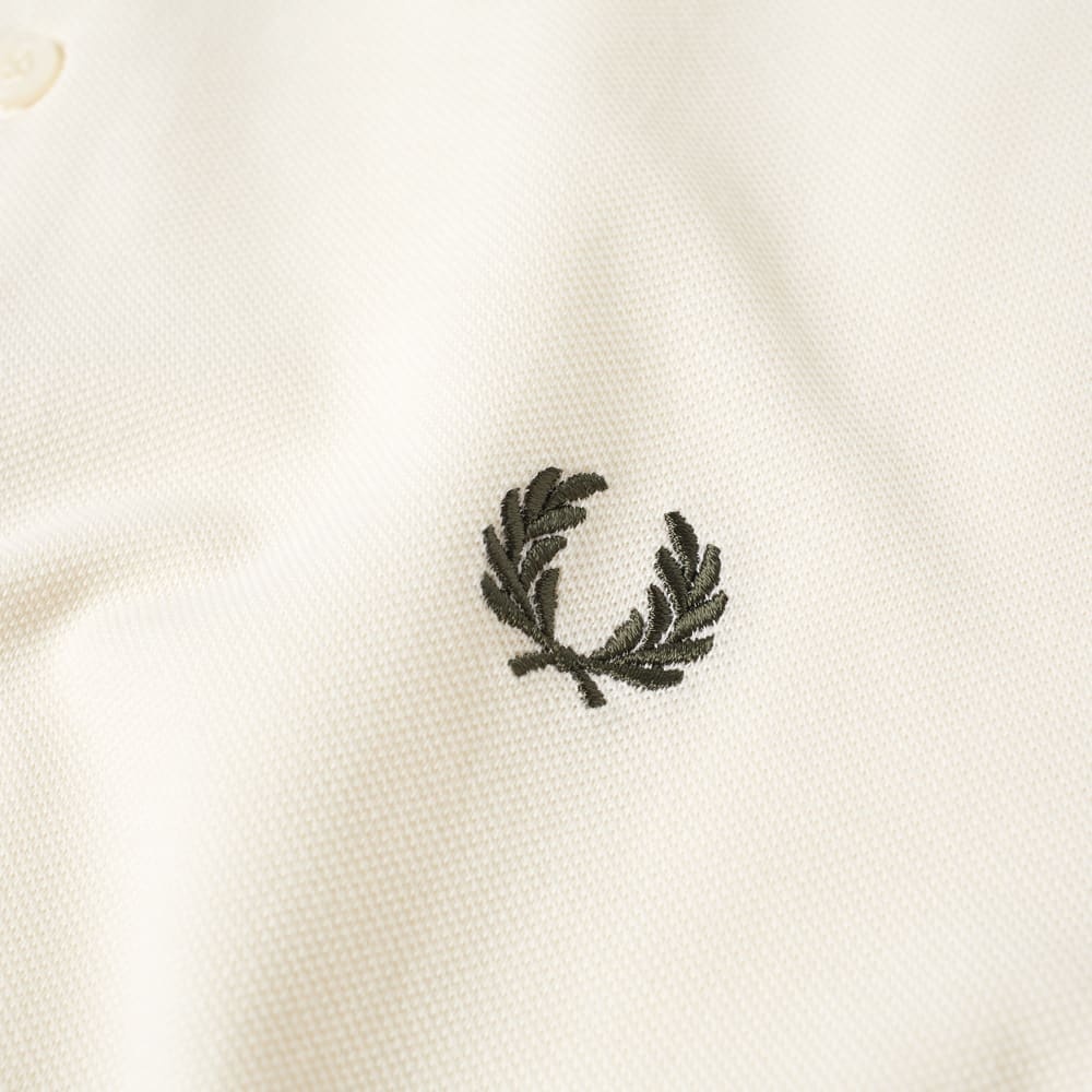 Fred Perry Slim Fit Twin Tipped Polo - 2