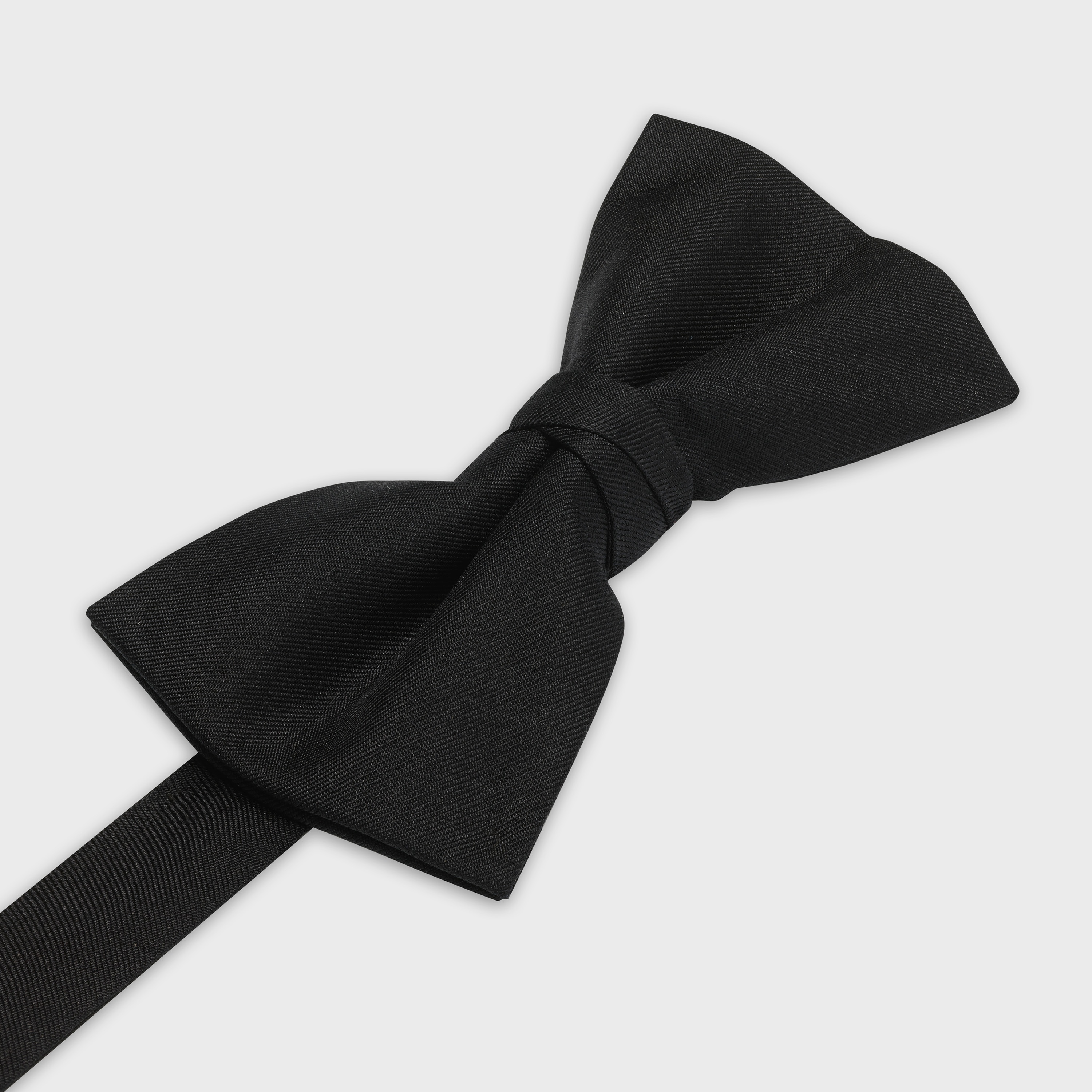 claude bow tie in silk twill - 2