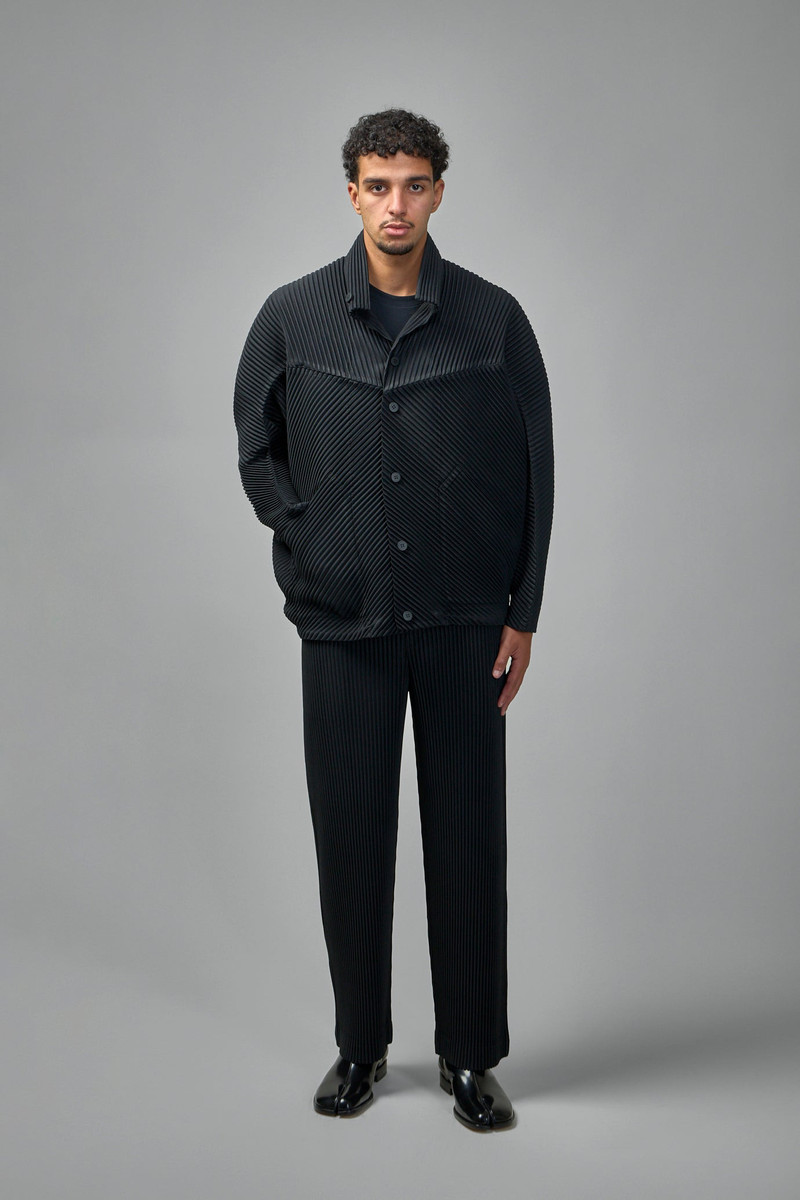 ISSEY MIYAKE September Blouson outlook