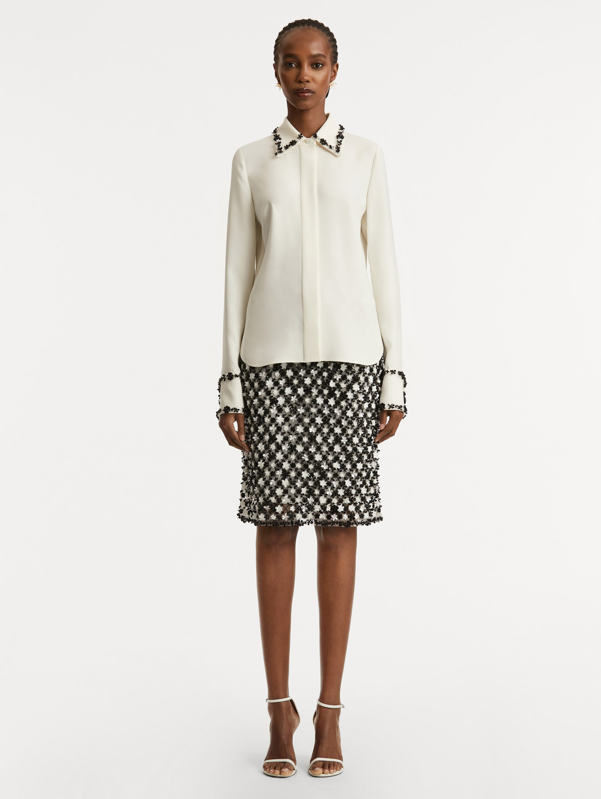 SEQUIN FLORET EMBROIDERED BLOUSE - 3