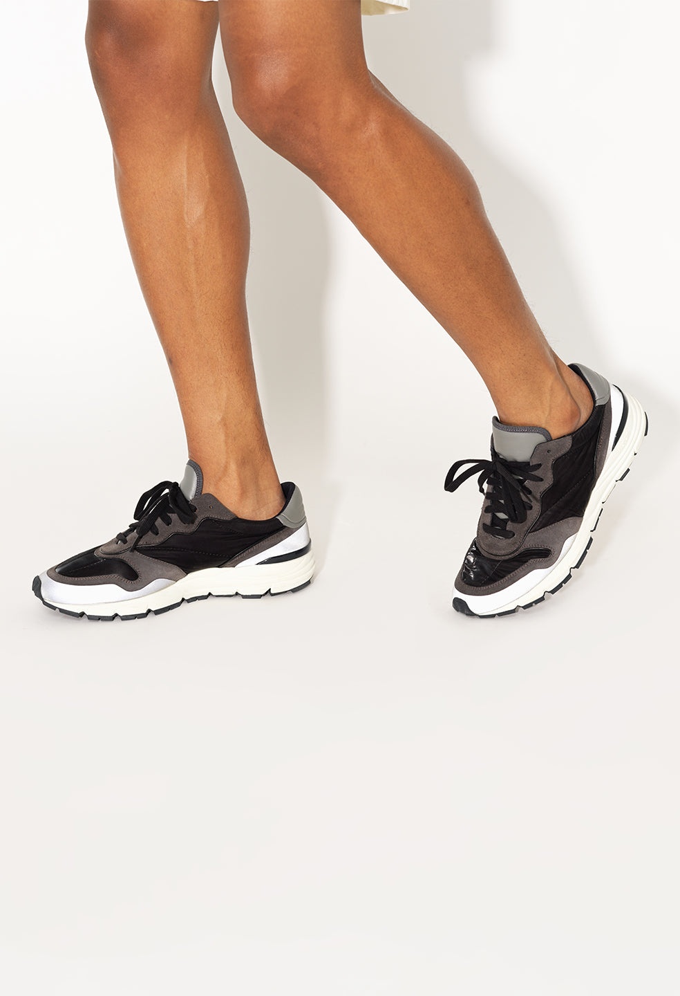 EDITION ONE RUNNER - 8