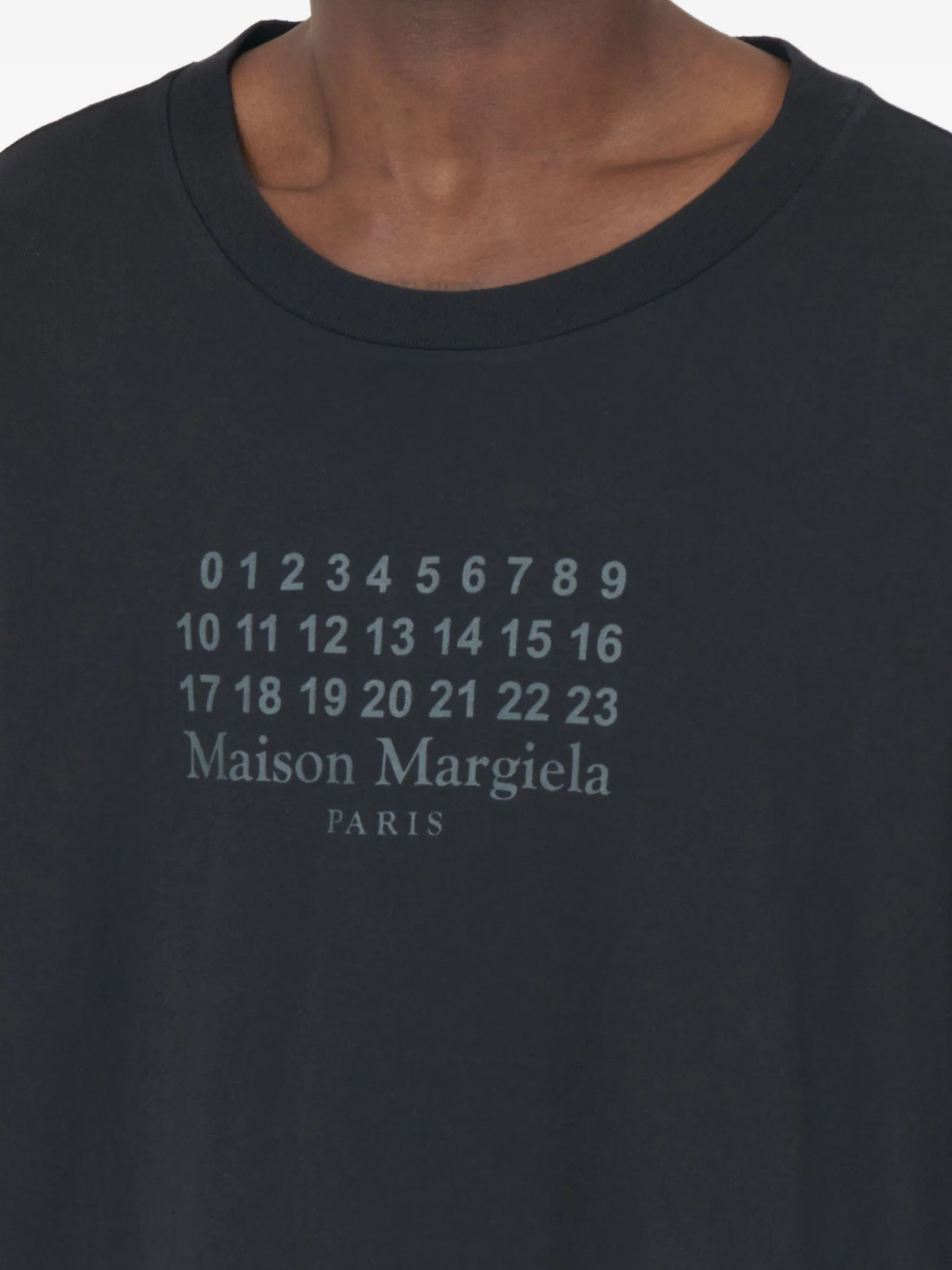 Maison Margiela Numeric-logo T-shirt - 5
