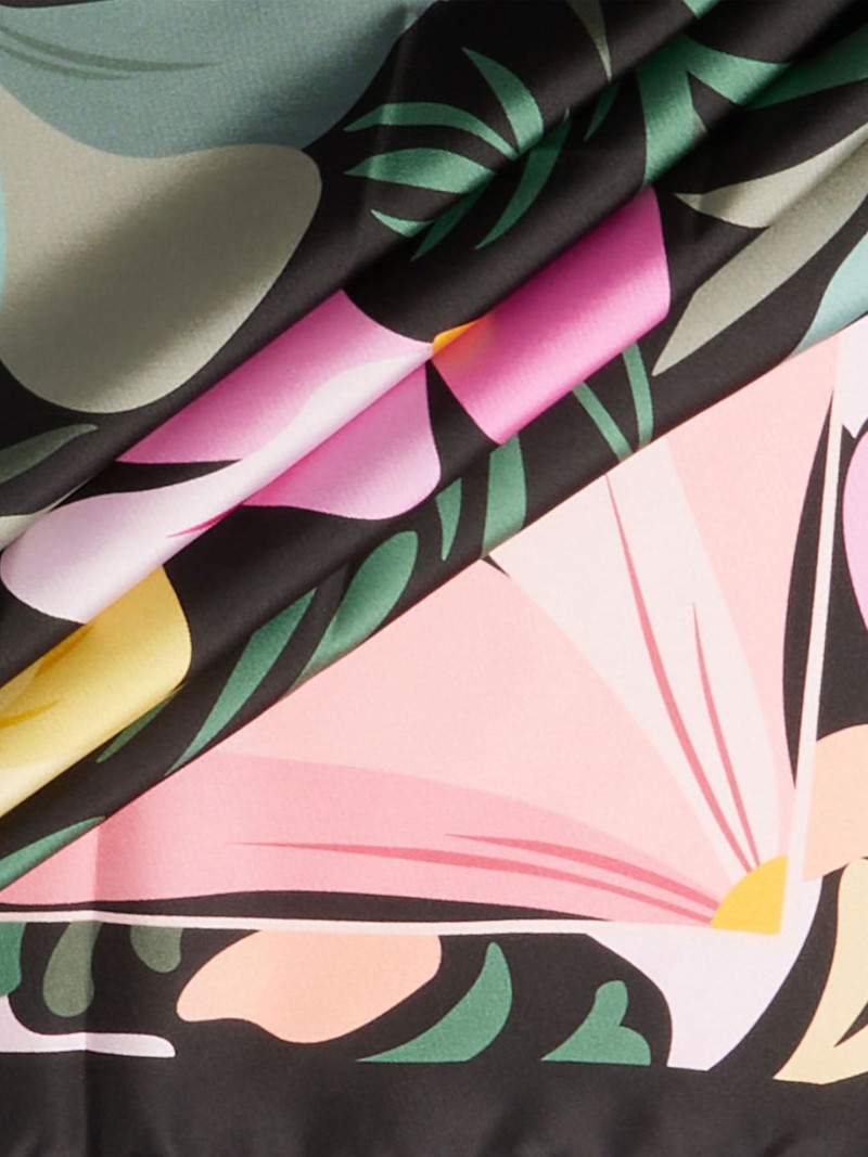 Reve De Fleurs silk scarf 3