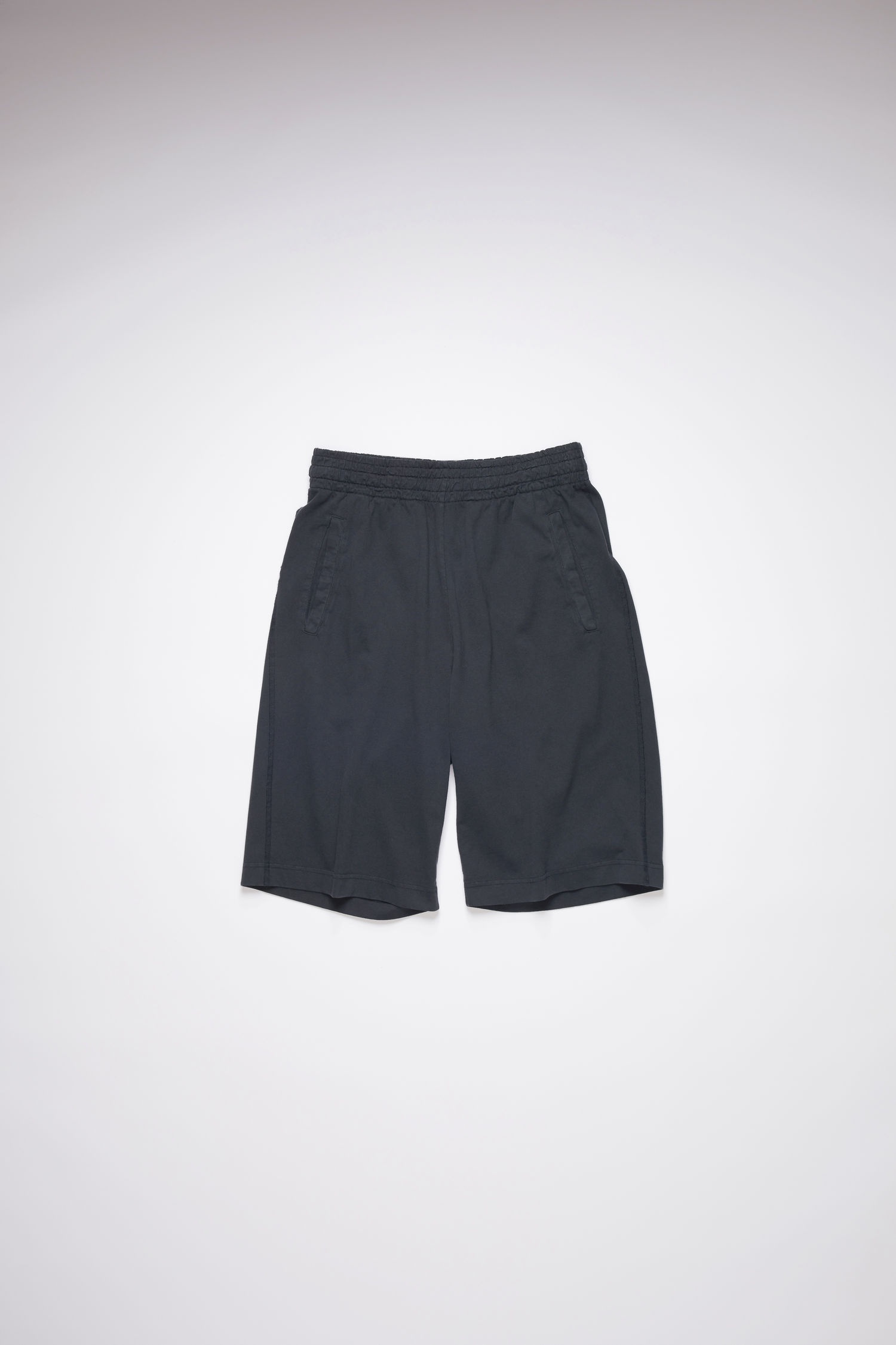 Relaxed shorts - Black - 5