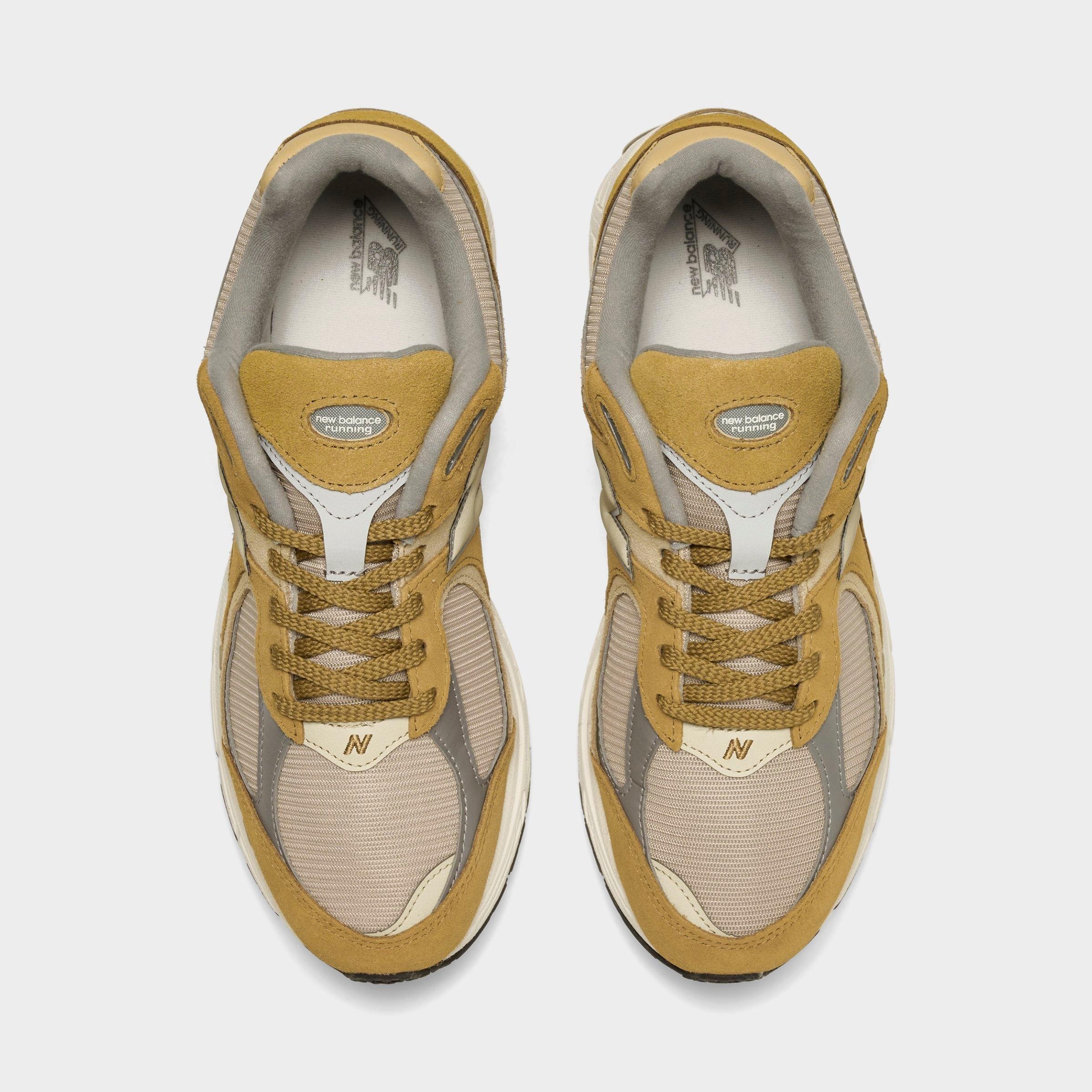 NEW BALANCE 2002R CASUAL SHOES - 5