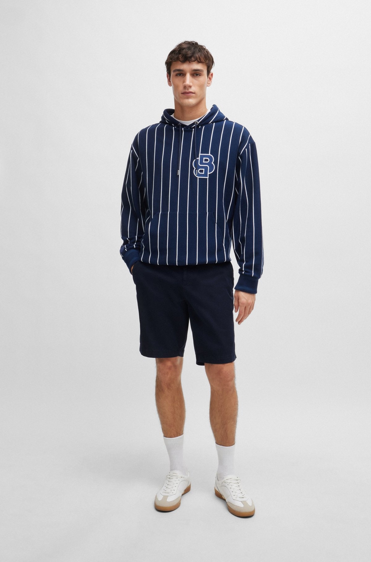 SLIM-FIT SHORTS IN STRETCH-COTTON TWILL - 3