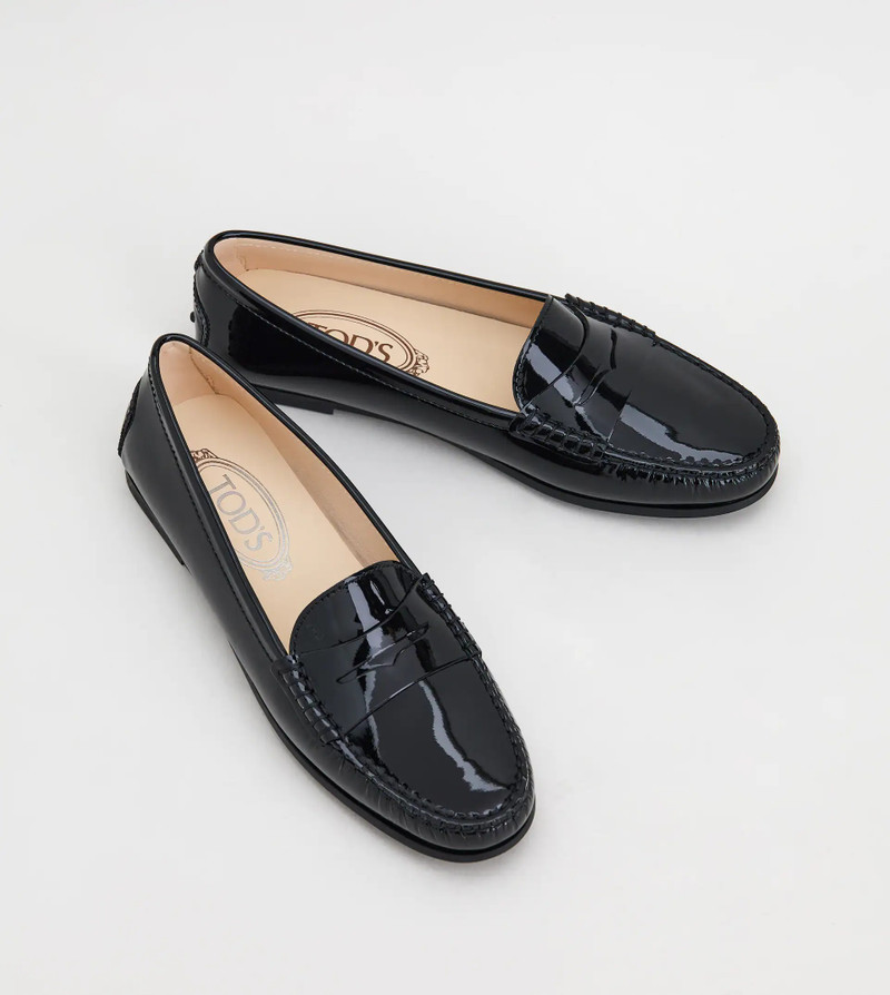Tod's CITY GOMMINO DRIVING SHOES IN PATENT LEATHER - BLACK outlook