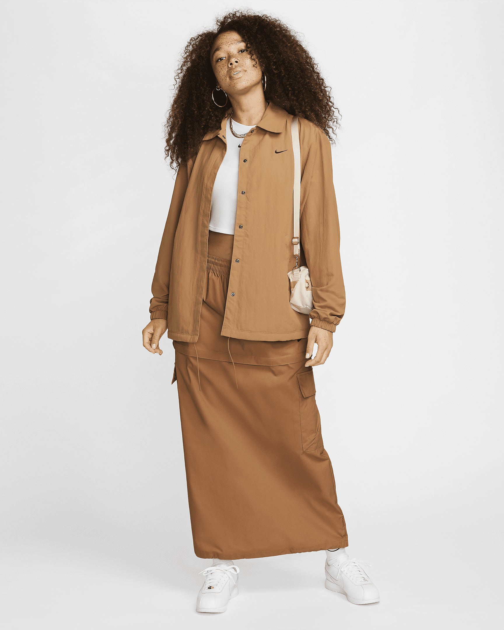 ジャケット Nike Sportswear Essentials Women's Oversized UV Woven Coach Nike Nike Sportswear Essential Women's Oversized UV Woven