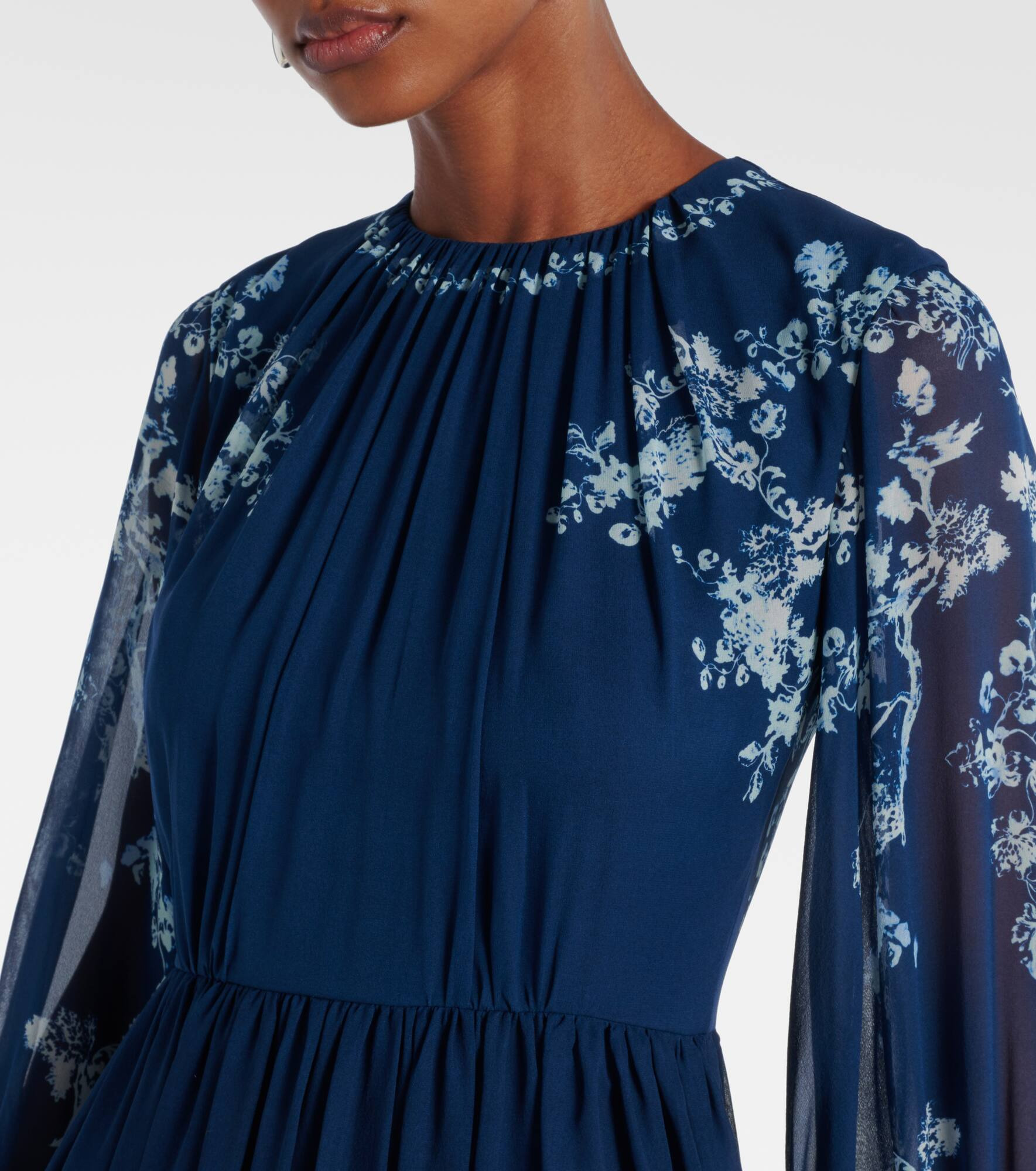 Floral ruched silk gown - 4