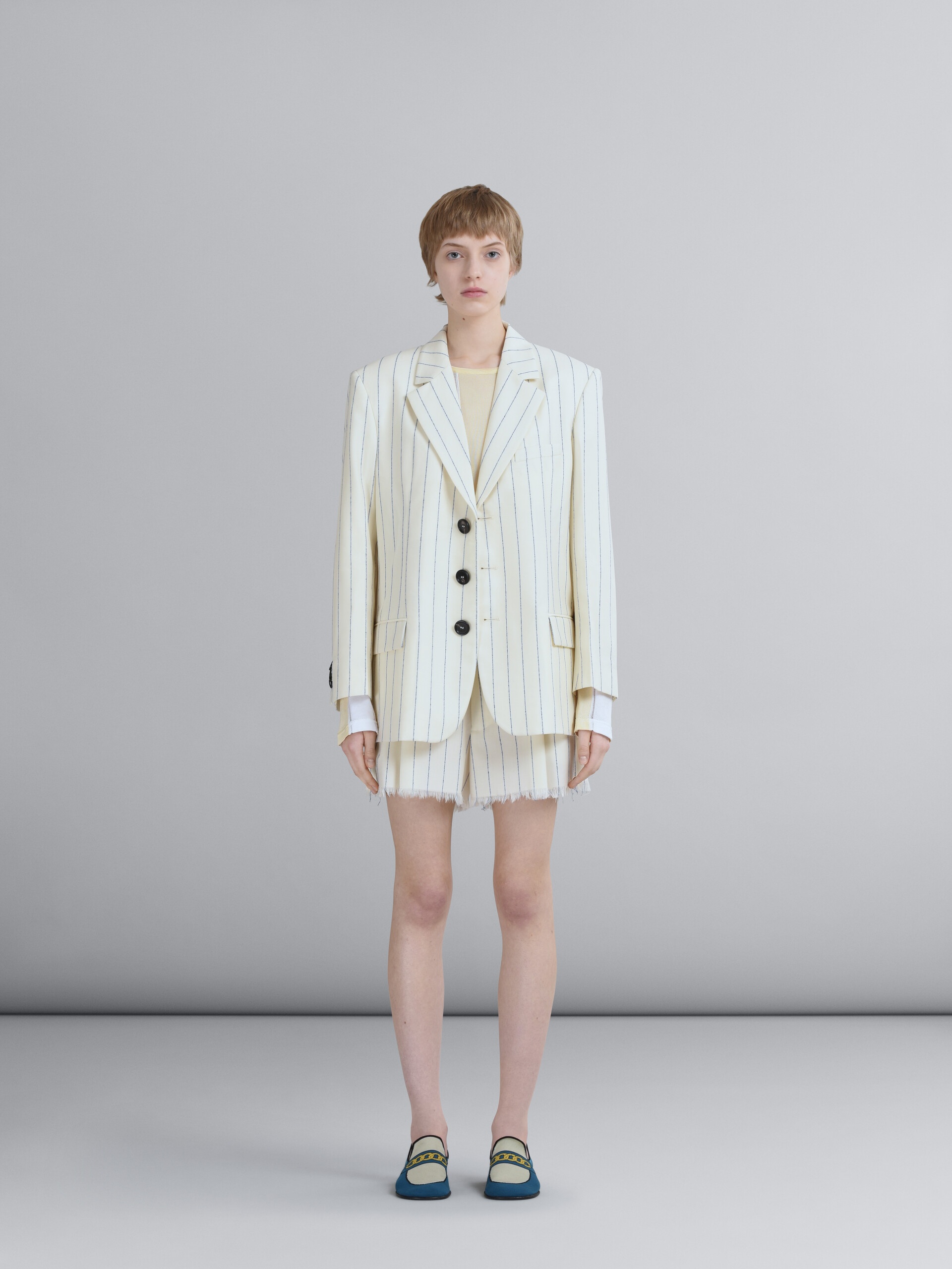 PINSTRIPED FRESCO WOOL BLAZER - 2
