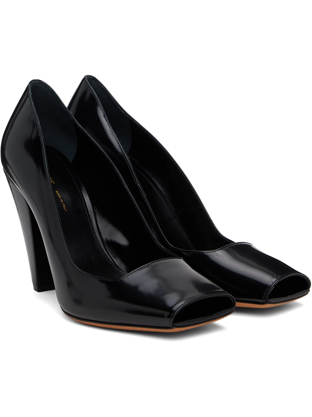 Black Cedar Heels - 4