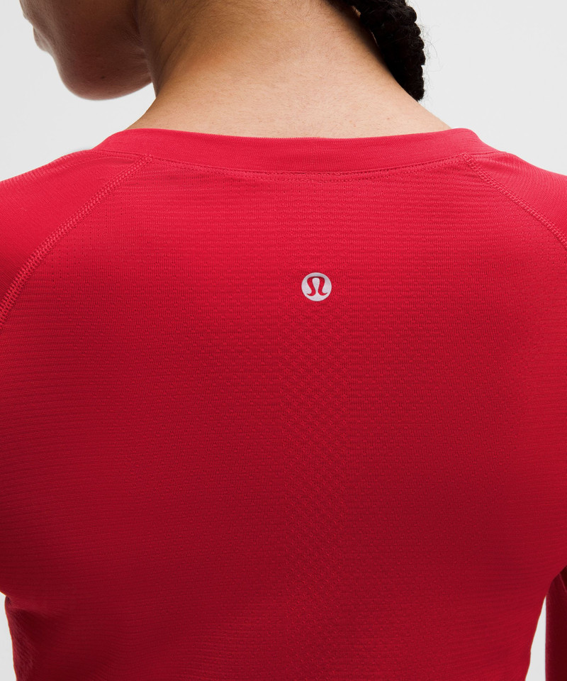 Swiftly Tech Long-Sleeve Shirt 2.0 *Waist Length 5