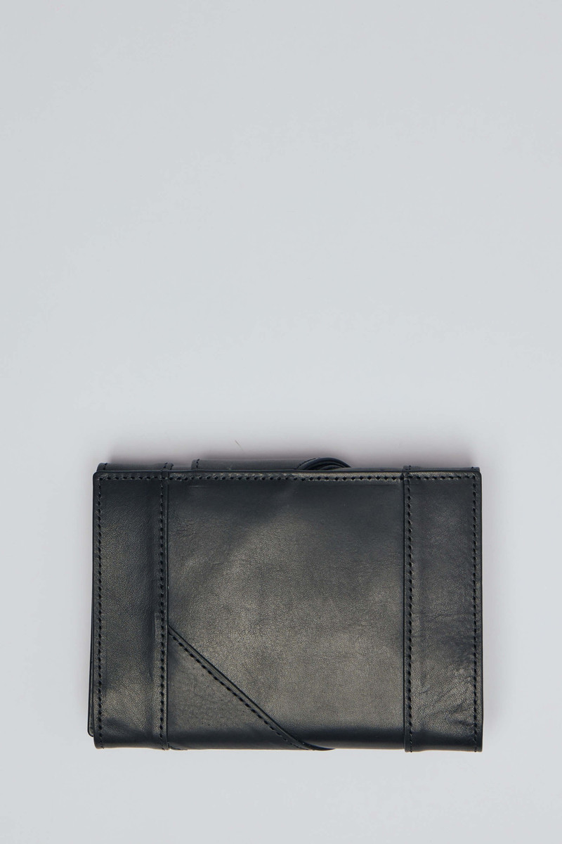 Kiko Kostadinov Orvos K-wallet outlook