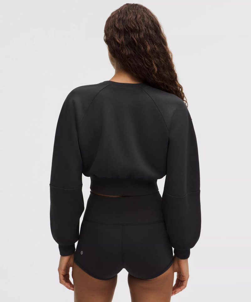 Smooth Spacer Cropped Pullover *Wash 3