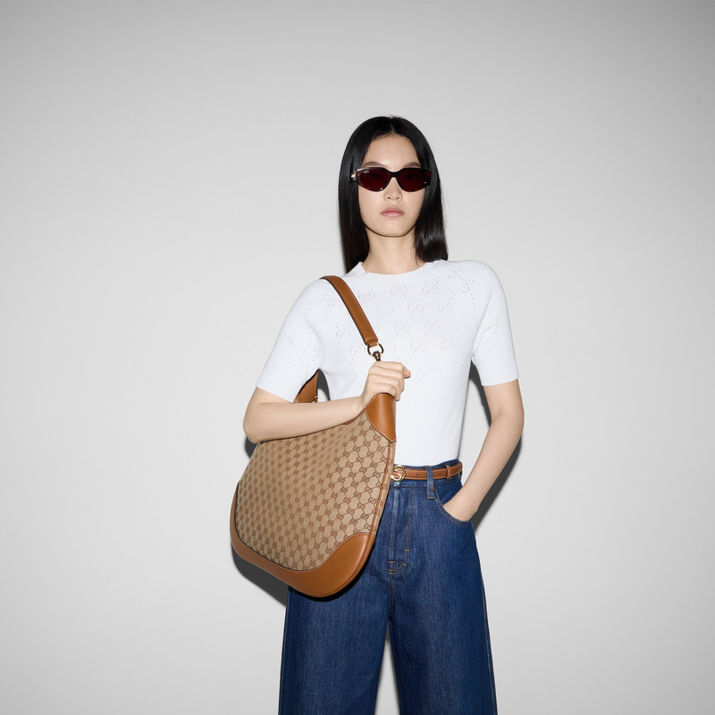 Gucci B medium shoulder bag 3