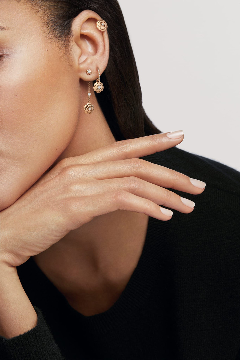 Extrait de Camélia earrings 5