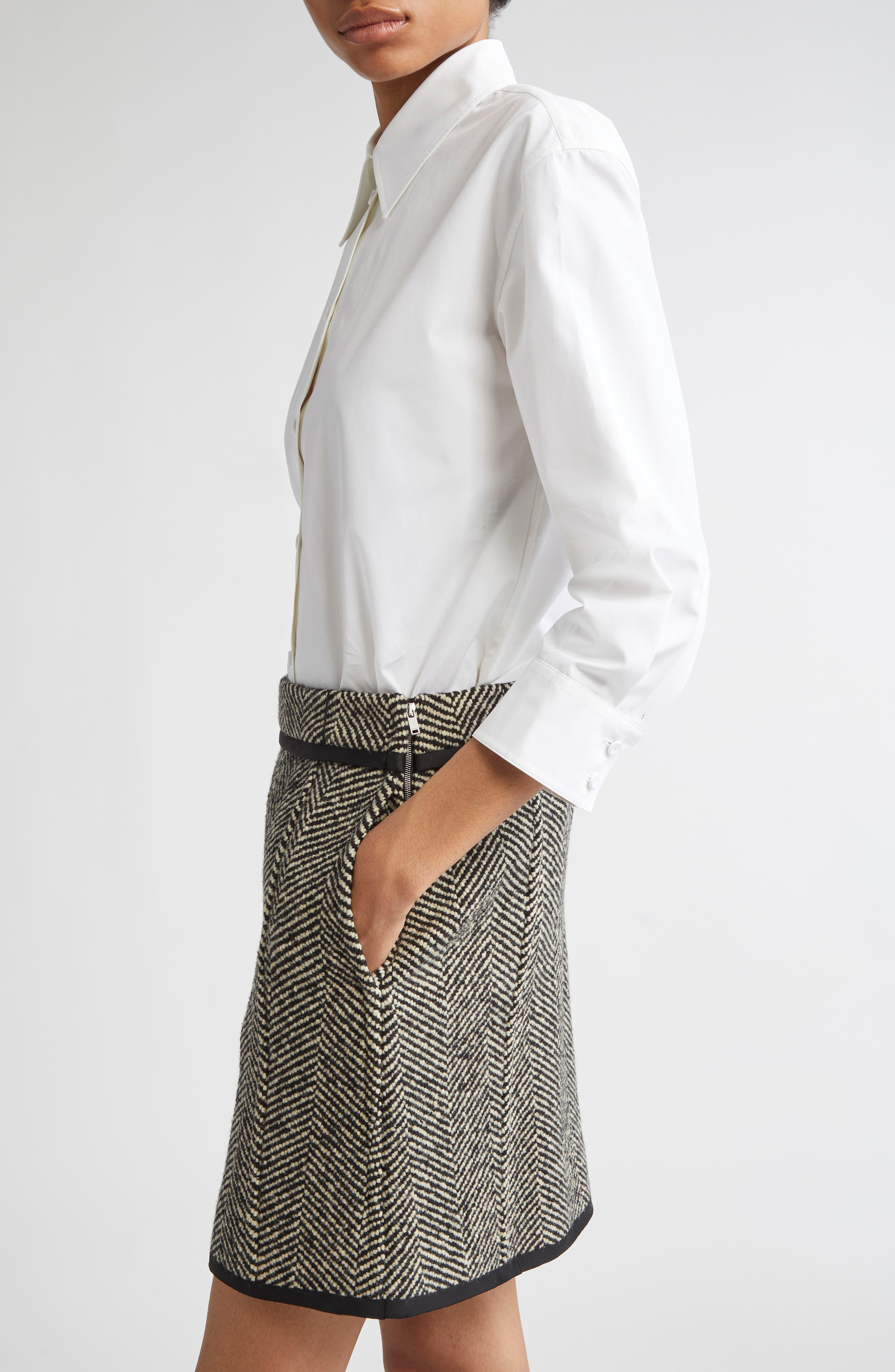 Jil Sander Classic Crop Cotton Button-Up Shirt in Optic White at Nordstrom - 4