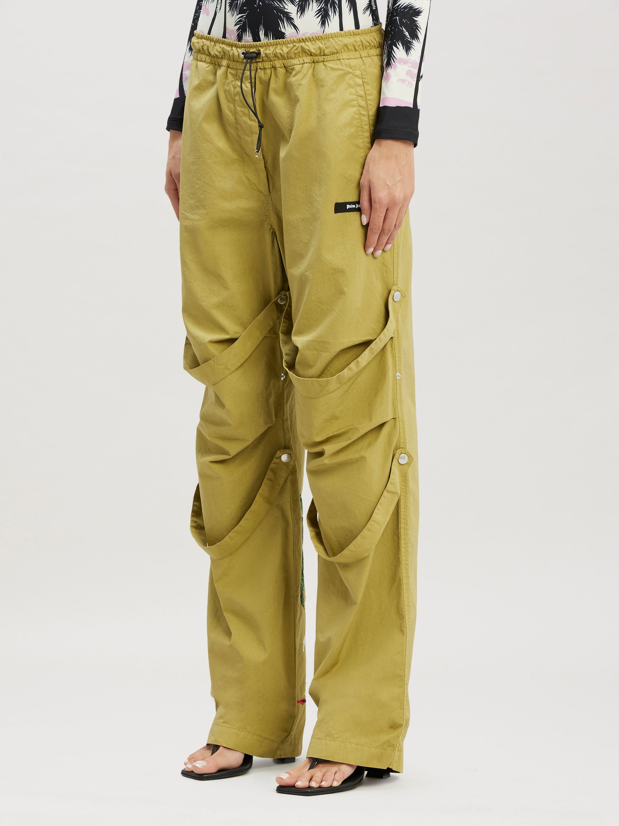 Reverse Palm Cargo Pants - 4