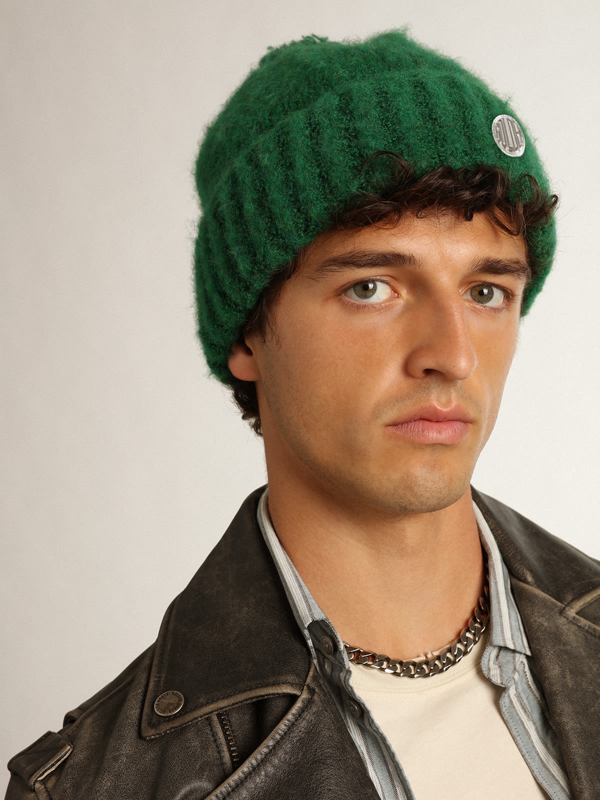 Journey Collection green wool beanie with pompom - 3