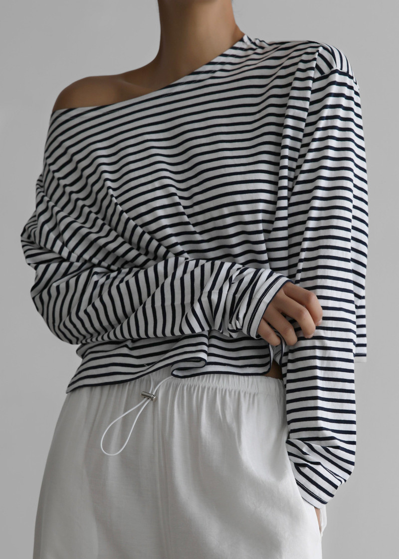Neha Cropped Top - Navy Stripe 3
