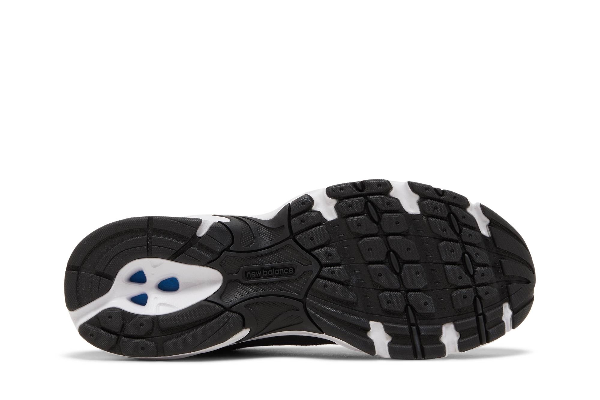 530 'Black' - 4