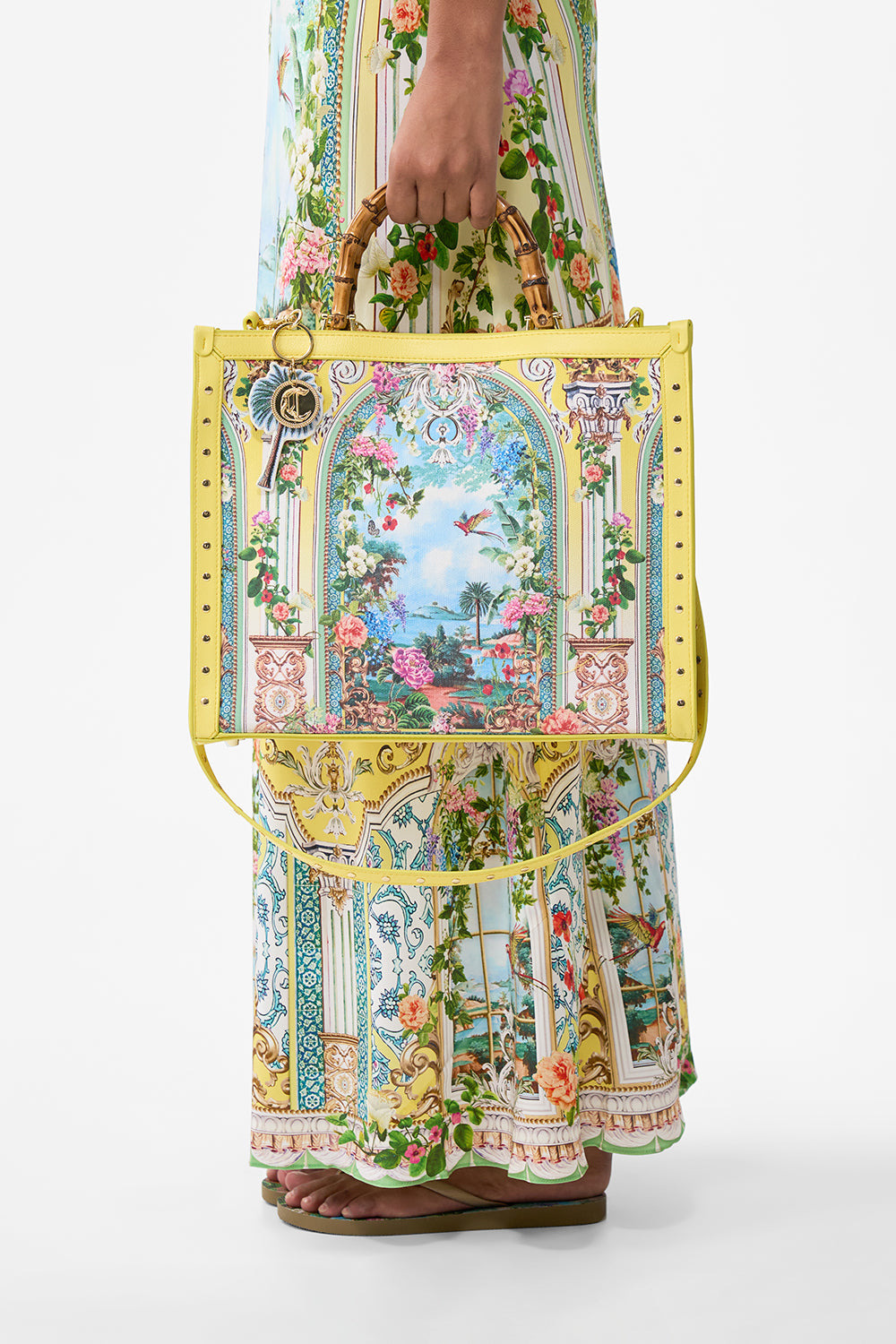 EAST WEST TOTE - 6