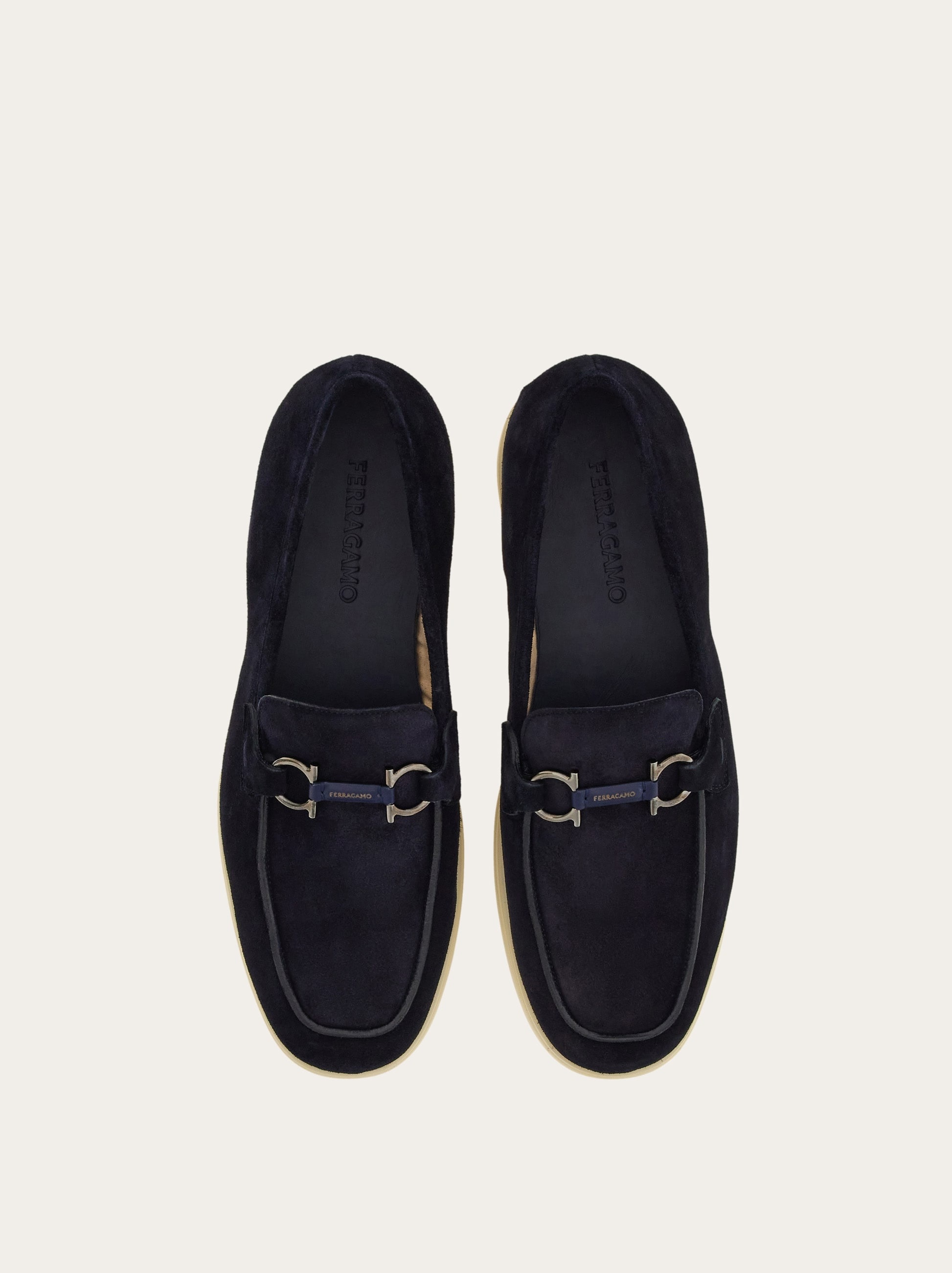 Casual loafer with Gancini ornament - 2