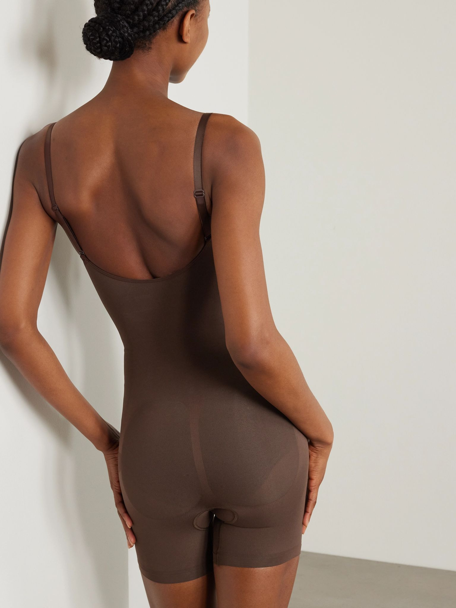 Seamless Sculpt Mid Thigh Bodysuit - Cocoa Chocolate - 3