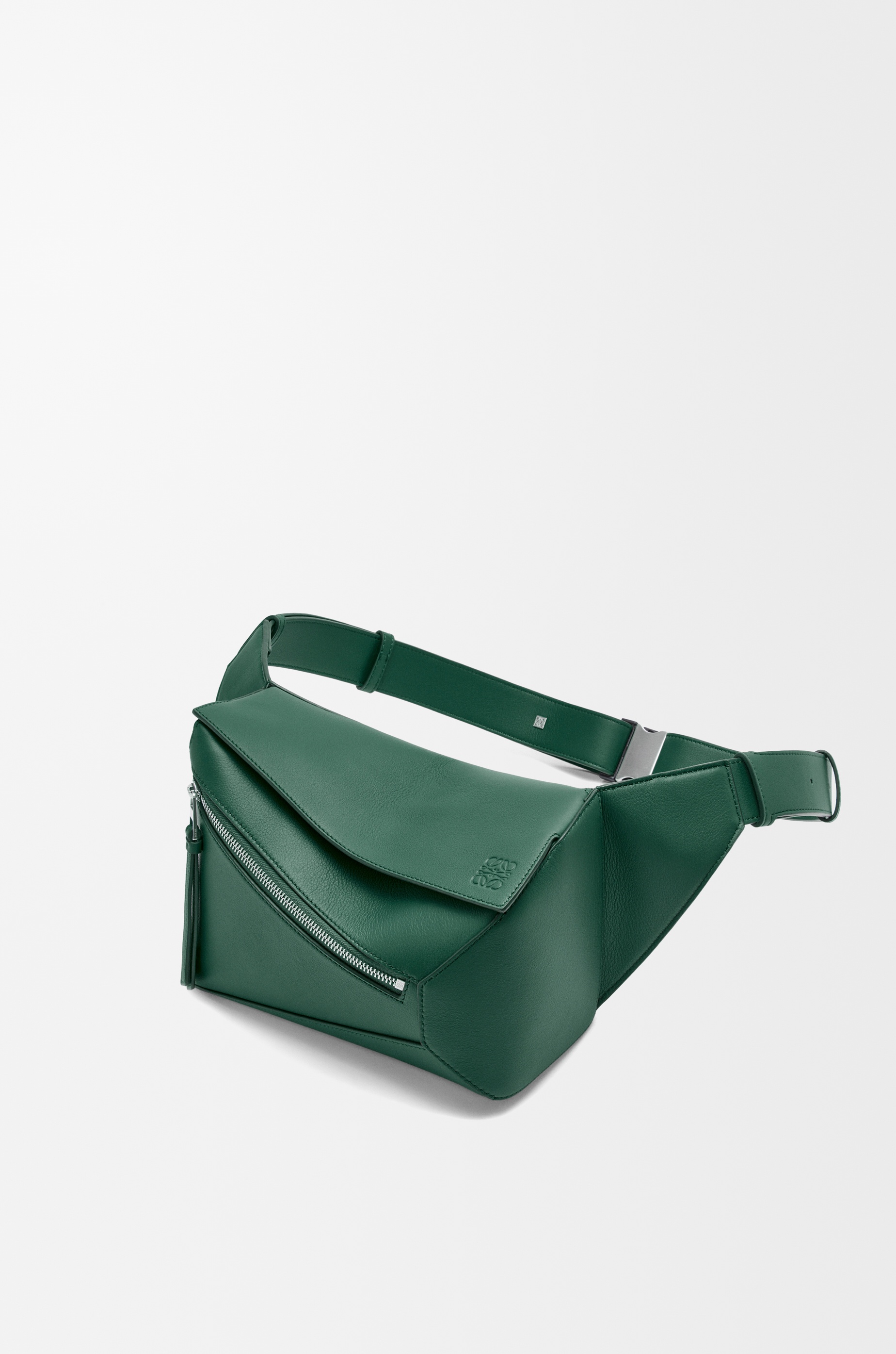 Small Puzzle bumbag in classic calfskin - 2