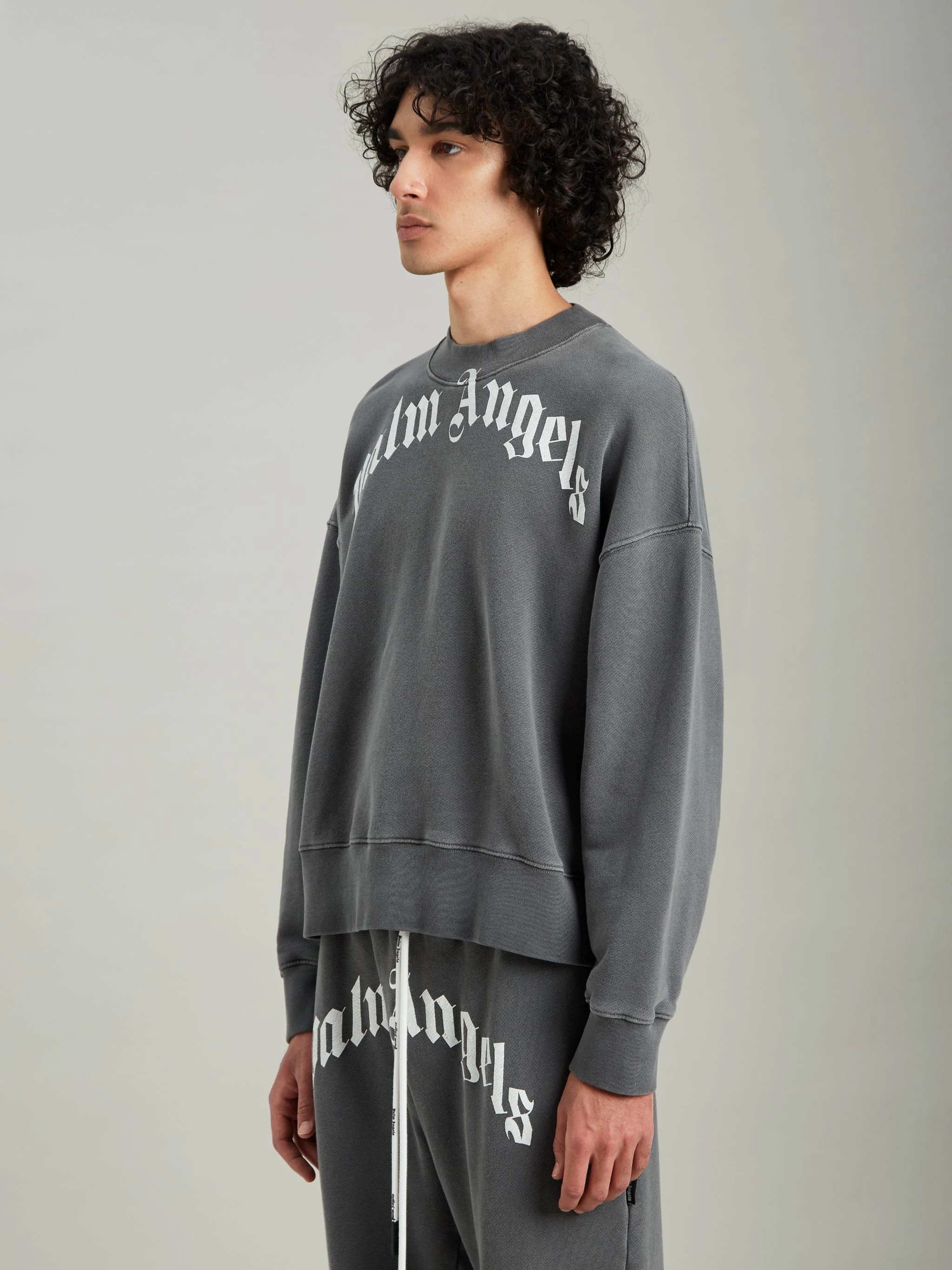 CURVED LOGO SWEATSHIRT - 4