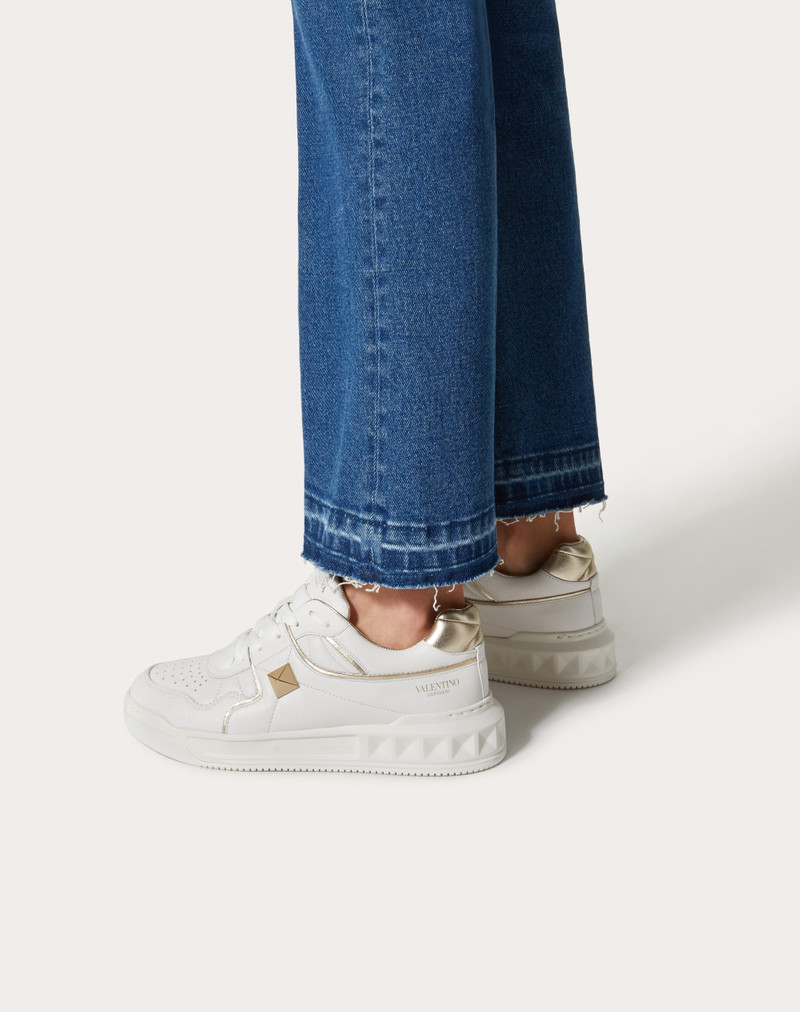 Valentino ONE STUD LOW-TOP CALFSKIN SNEAKER outlook