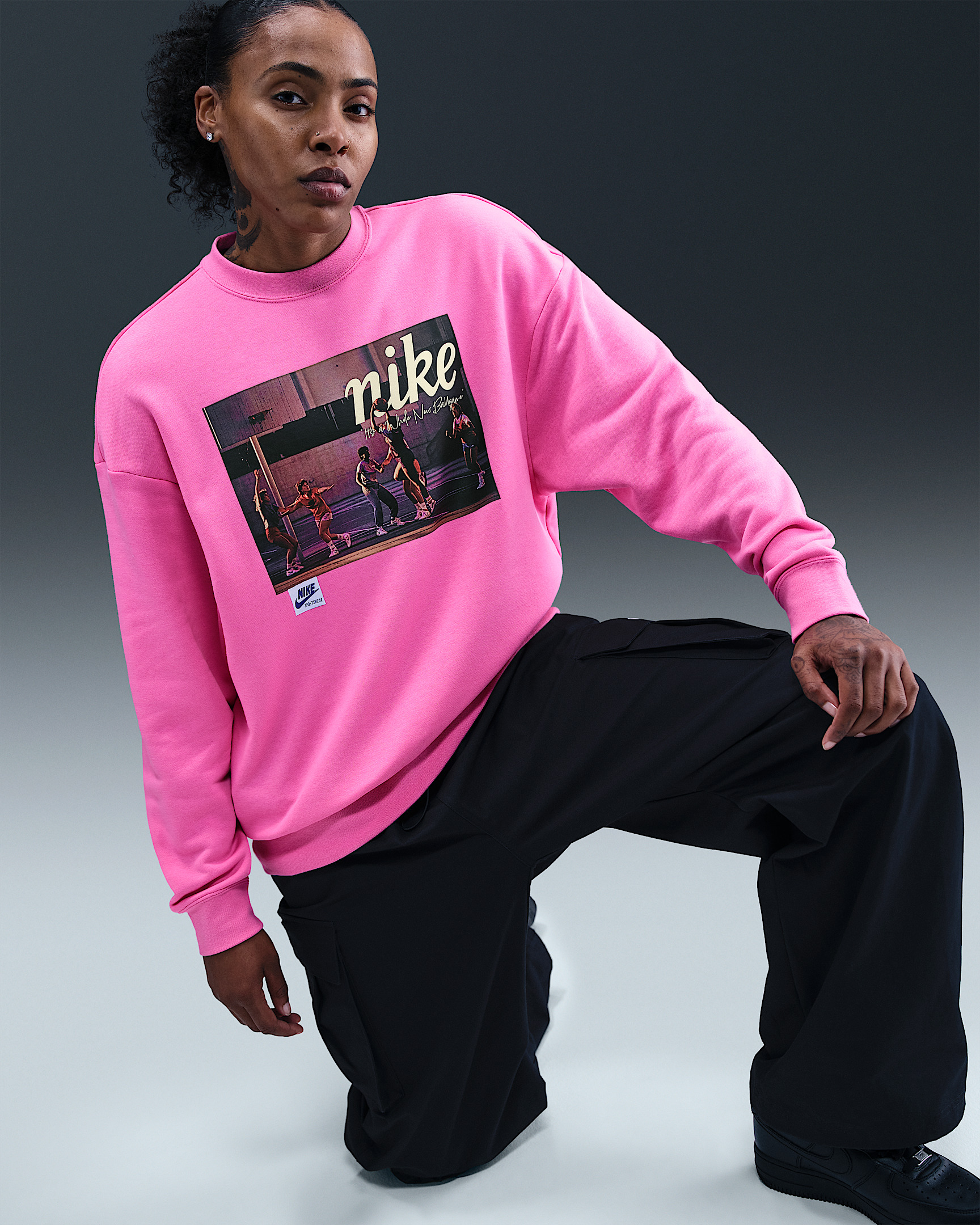Nike Club Fleece Women's Loose Crew - 3