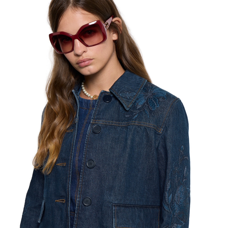 Denim jacket with embroidery 3