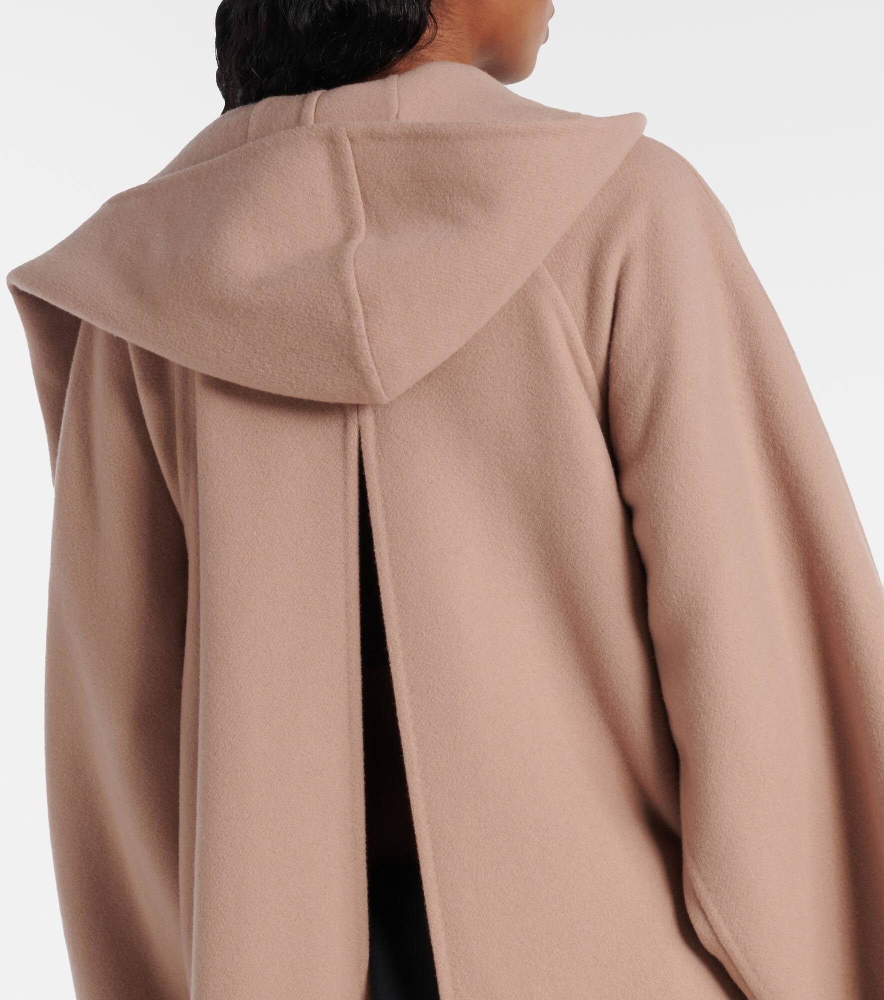Hooded wool and cashmere cape - 6