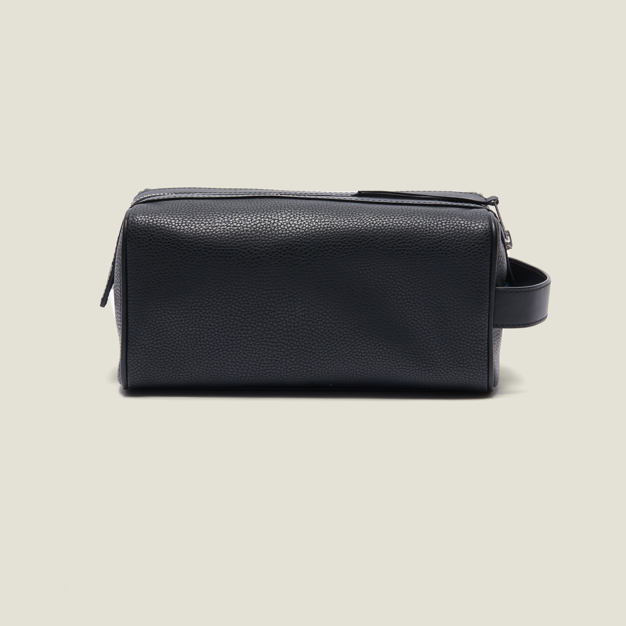 Toiletry bag - 4