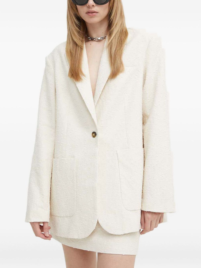 single-breasted blazer 3