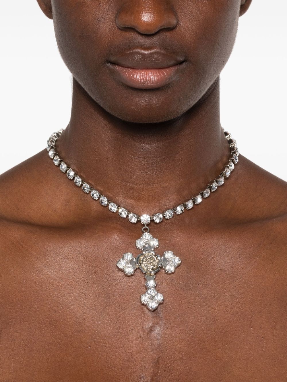 cross-pendant rhinestone-embellished choker - 2