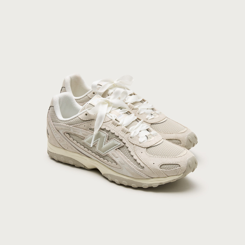 New Balance® 204L sneakers 1