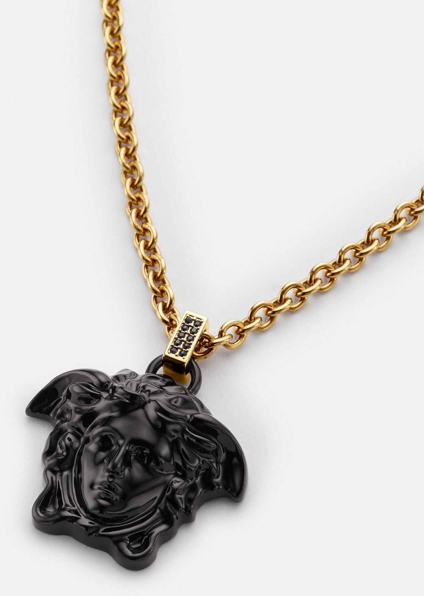 La Medusa Lacquered Pendant Necklace - 3