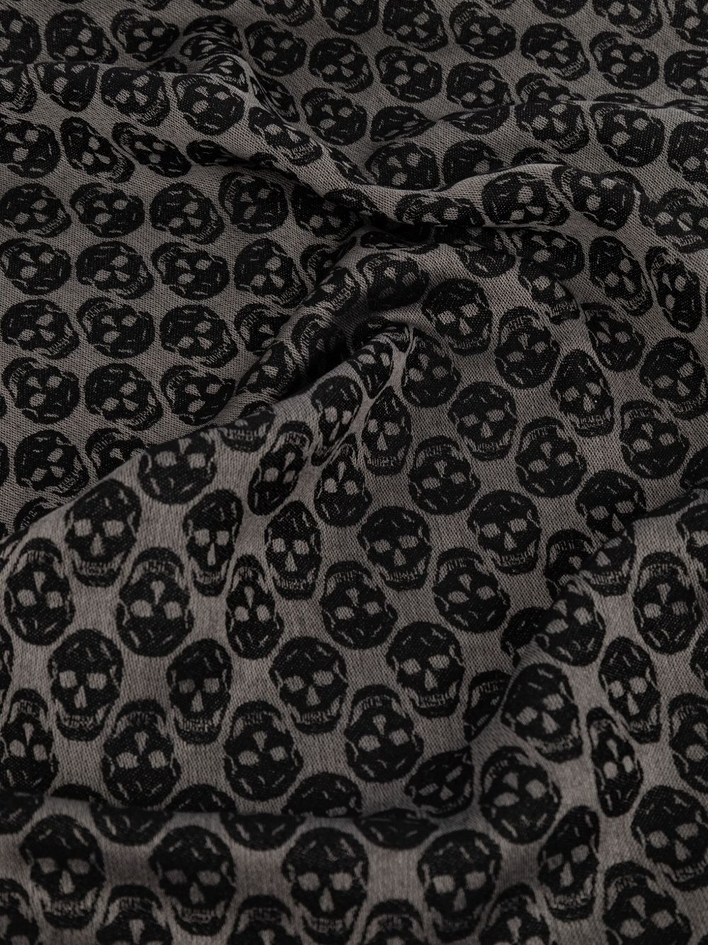 skull-patterned fringed scarf - 3
