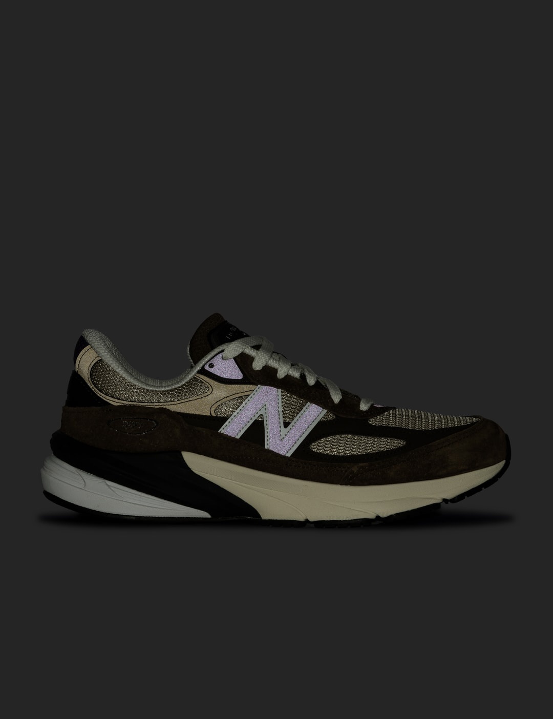MADE IN USA 990 V6 - 5