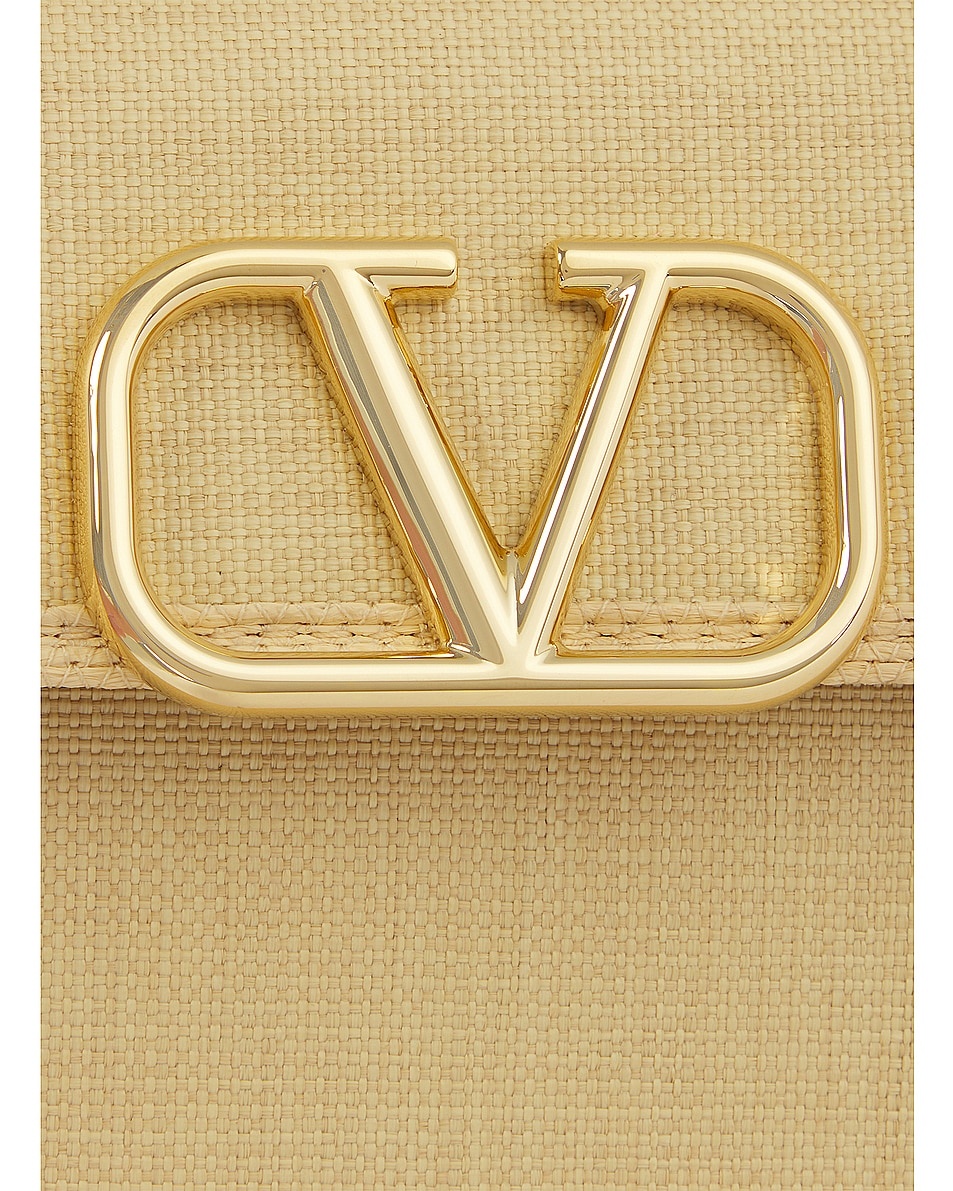 V Logo Signature Wallet On Chain - 7